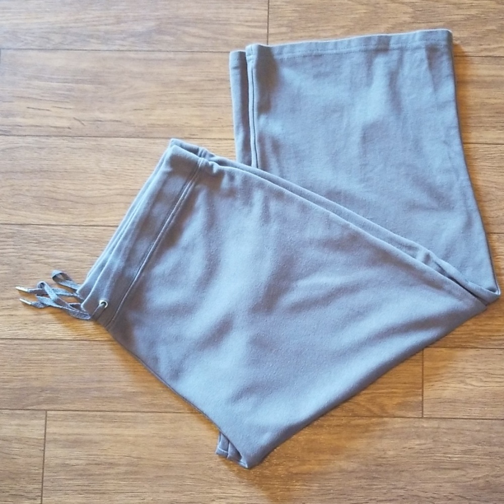 🔥4 ITEMS FOR $20🔥GW Sport Women's Capri's 2X